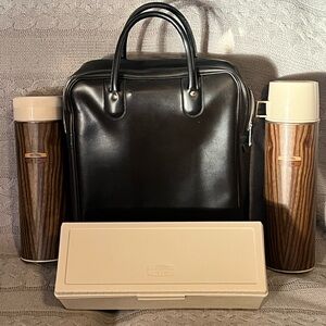 Vintage 1970’s Thermos Lunchbox set.  Old Money